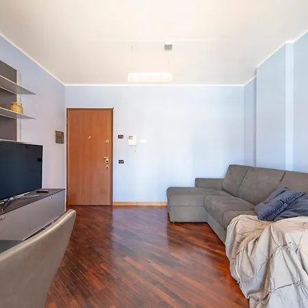 Free Private Parking Available Appartement Milaan
